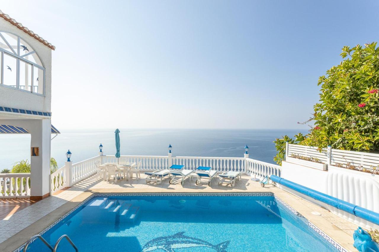 Villa Buganvilla En Salobreña Екстериор снимка